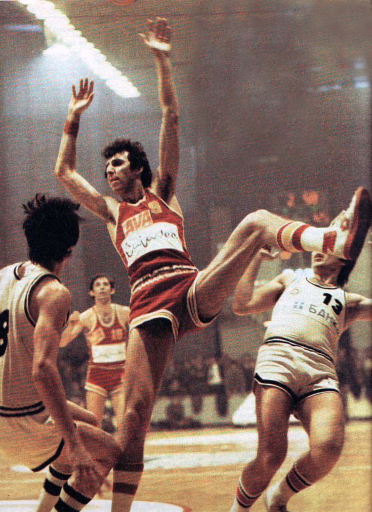 Ratko Radovanović (2. dio): Basket sa Davorinom Popovićem, duel sa Meneginom...